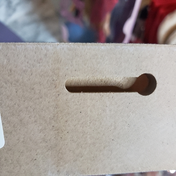 Every snowflake is a kiss from heaven wooden glitter sign - Picture 3 of 11